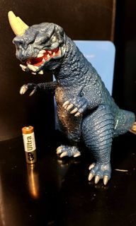 （分類：）位於 。 由 zchaser 提交（商品編號 1371350795，圖片 1）。簡介： 。