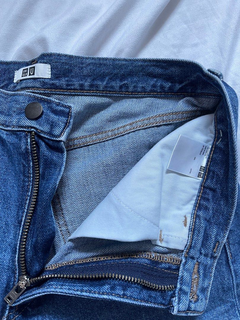 UNIQLO Navy Blue Jeans (Category: Jeans) located in Manila. Submitted by madkidinside (Listing ID 1371228109, Image 3). Description: Size 29 (73.5cm).