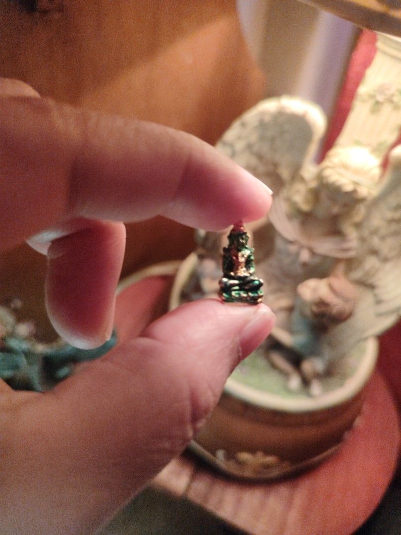 Vintage Miniature Buddha Amulet (Category: Religious Items) located in Pasig City. Submitted by vintagetreasures2222 (Listing ID 1371187312, Image 1). Description: .