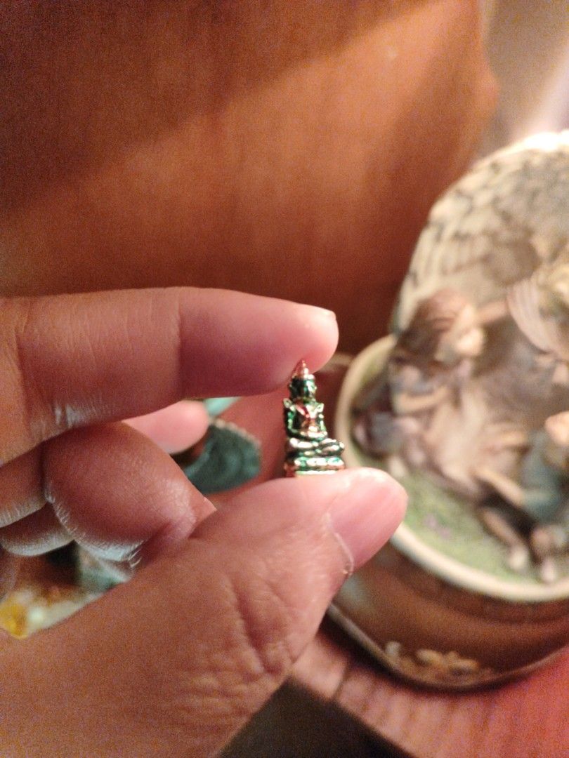 Vintage Miniature Buddha Amulet (Category: Religious Items) located in Pasig City. Submitted by vintagetreasures2222 (Listing ID 1371187312, Image 3). Description: .
