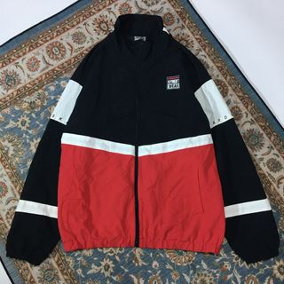 (Kategori: ) berada di . Dikirim oleh neenexit.co (ID iklan 1371342539, Gambar 1). Deskripsi: .