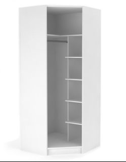 (Category: ) located in . Submitted by emmashoppingg (Listing ID 1371543066, Image 1). Description: .