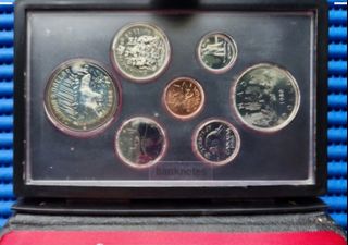 (Category: ) located in . Submitted by banknotes (Listing ID 1371368461, Image 1). Description: .
