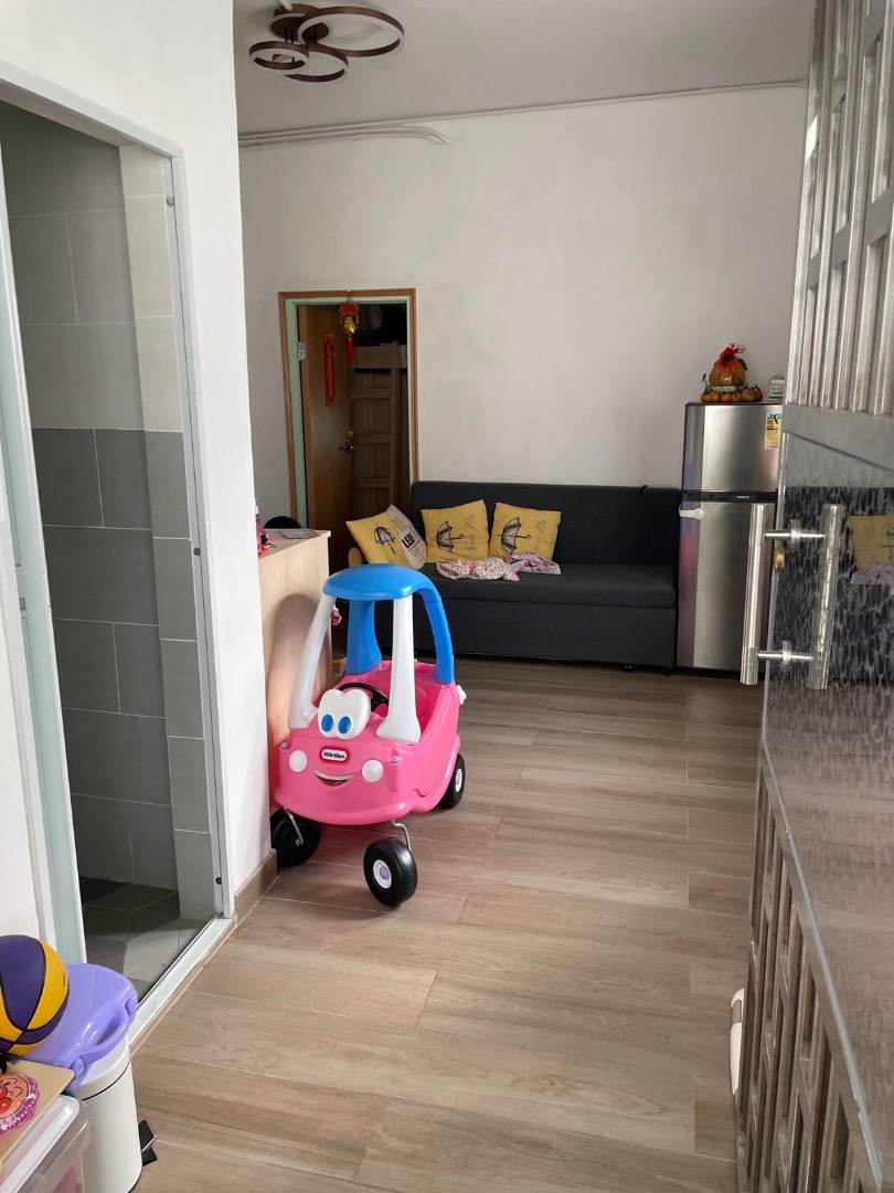 Renting a village house in Sheung Shui (suitable for small families)63438578924035111