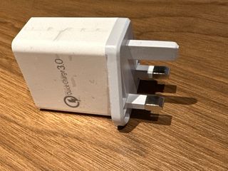 （分類：）位於 。 由 wifi2546 提交（商品編號 1371530077，圖片 1）。簡介： 。