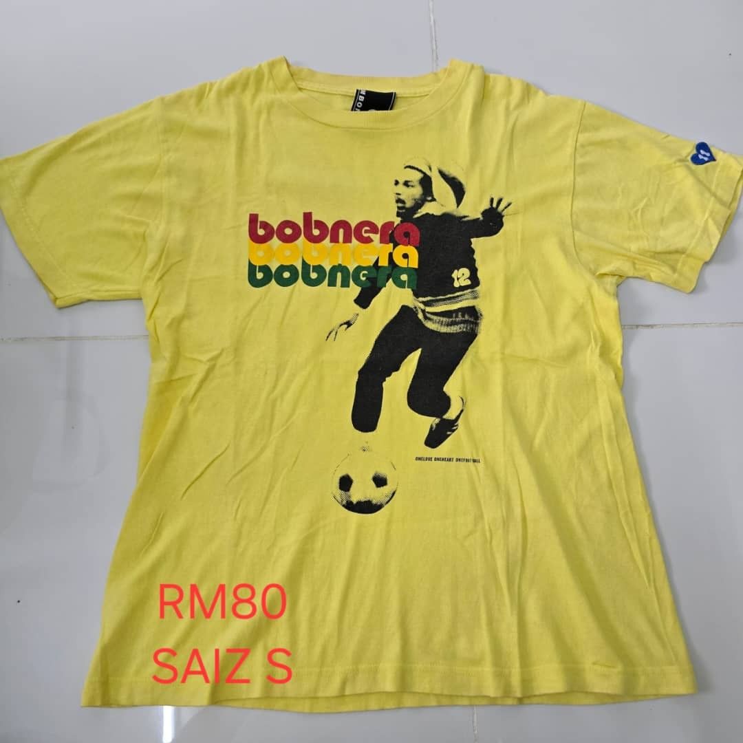 Baju Bundle Pre Loved #059 Bobnera (Category: Tshirts & Polo Shirts) located in Kuala Lumpur. Submitted by berttrading2399 (Listing ID 1371527632, Image 1). Description: Condition: Jarang pakai, sticker pun cantik Pit : 19 - 21 Harga & Size tertera Di Dalam gambar. Screenshot & PM saya Beli RM 100 keatas free postage Cod @ Kiara Bay KL ❗❗❗PM admin.