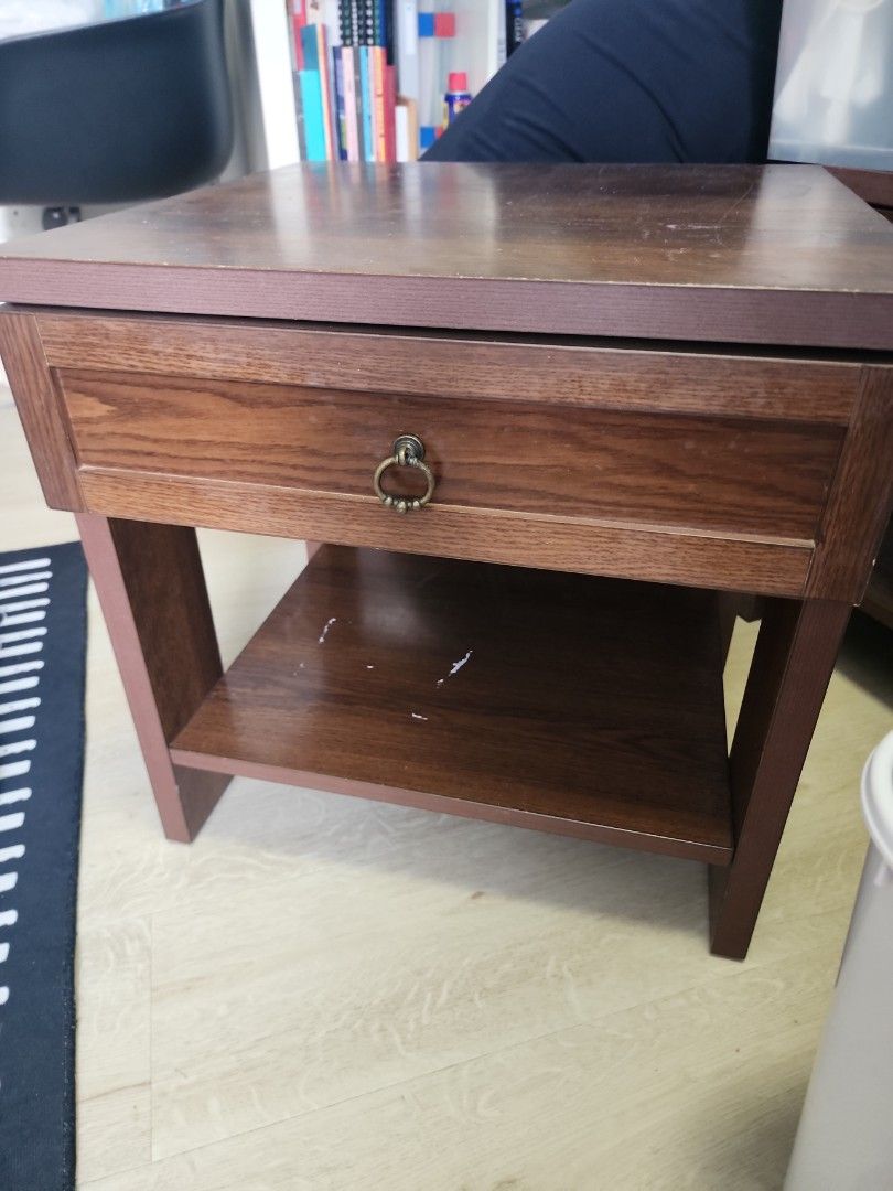 Bedside table (Category: Other Home Furniture) located in Singapore. Submitted by missyq (Listing ID 1371406494, Image 1). Description: besides tables have 2. 40 dollars for 2.