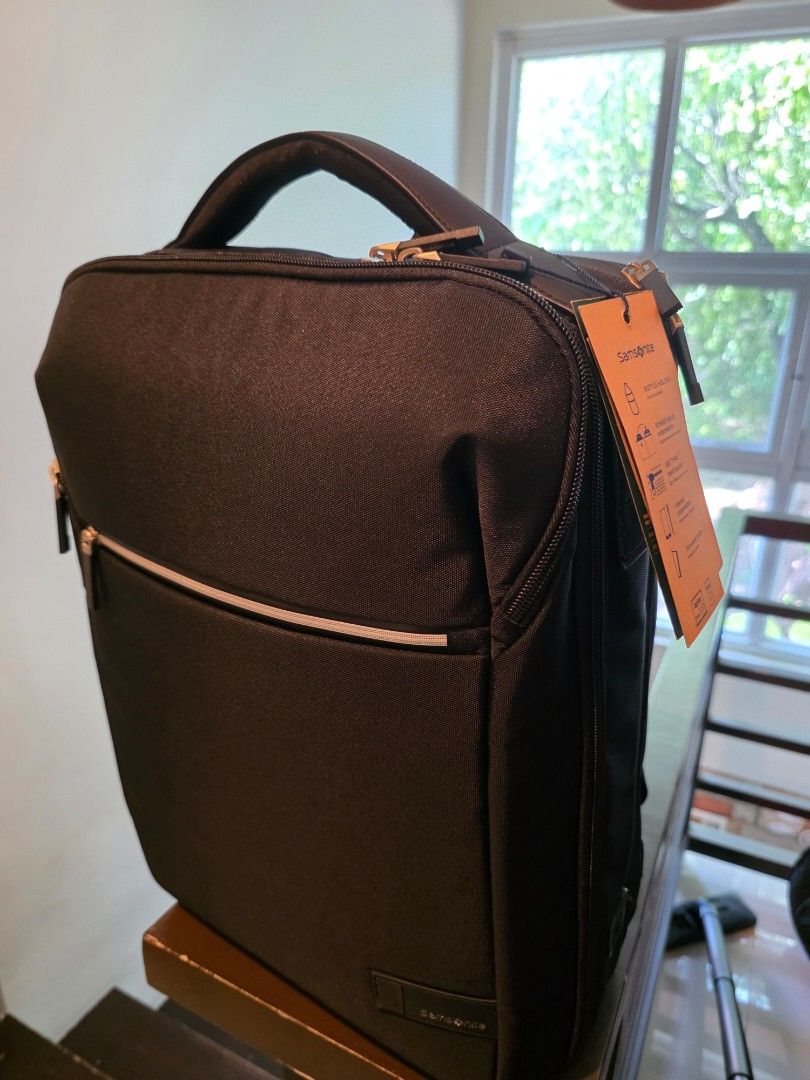 Brand new Samsonite backpack (Category: Backpacks) located in Binan City. Submitted by newfish_55a686 (Listing ID 1371461389, Image 1). Description: never been used given as a gift original price at the tag high quality airplane cabin size/carry on.