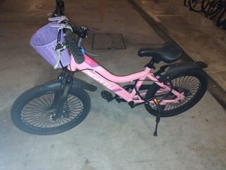 (Category: ) located in . Submitted by rocyro15208 (Listing ID 1371482504, Image 1). Description: .