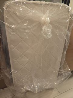 （分類：）位於 。 由 ba.ba.t 提交（商品編號 1371527310，圖片 1）。簡介： 。