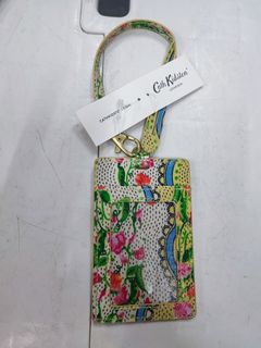 （分類：）位於 。 由 balloonercyan 提交（商品編號 1371541937，圖片 1）。簡介： 。