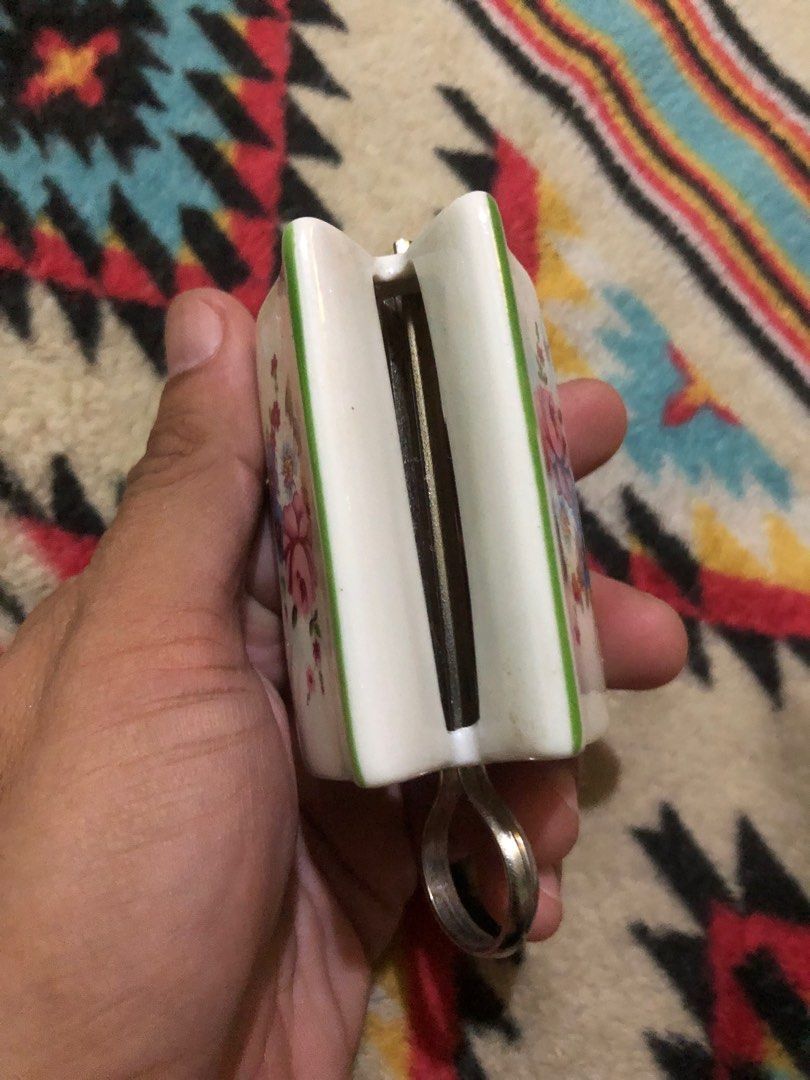 Ceramic small tissue and paper ticket roller (Category: Craft Supplies & Tools) located in Quezon City. Submitted by markgolveo (Listing ID 1371407244, Image 2). Description: Ceramic small tissue and paper ticket roller.