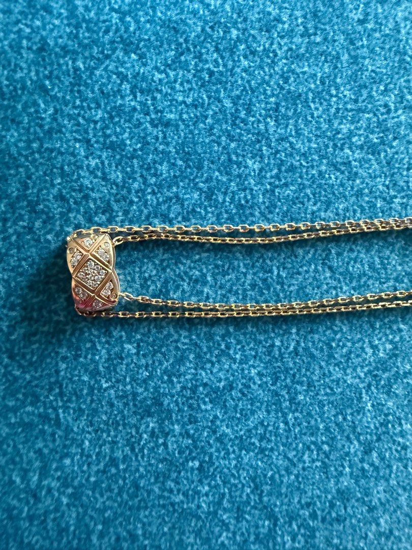 CHANEL Coco Crush Double Chain Pendant Necklace (Category: Necklaces) located in Singapore. Submitted by sherlynn.yee (Listing ID 1371387815, Image 3). Description: .