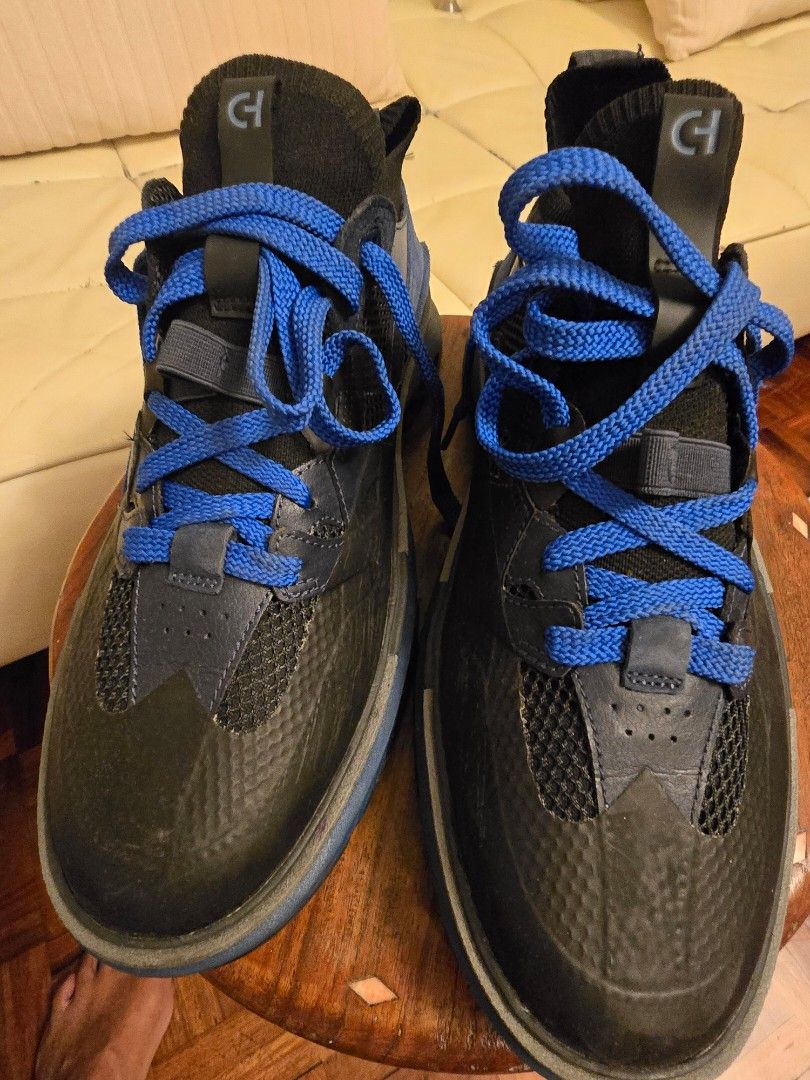 Cole Haan Zero Grand Ultra Sneaker (Category: Casual Shoes) located in Makati City. Submitted by nelsonl4 (Listing ID 1371458815, Image 3). Description: Pre-loved Cole Haan Grand shoes. very comfortable and bouncy fit. bpught locally for P16k. RFS : hardly used for 2 years..