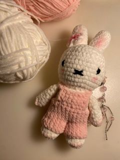 (Category: ) located in . Submitted by xiaauma (Listing ID 1371491033, Image 1). Description: .