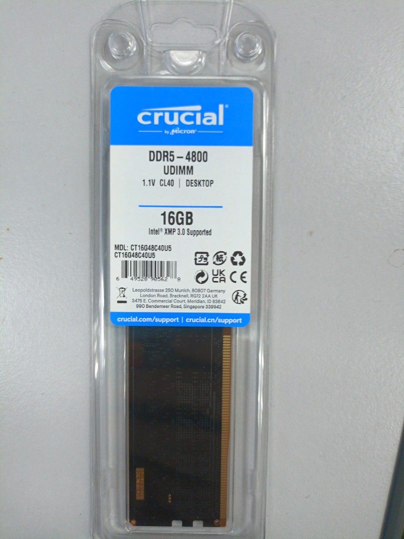 Crucial DDR5 4800 16gb (Category: Computer Parts) located in Singapore. Submitted by ashkrevron (Listing ID 1371412805, Image 1). Description: lifetime limited warranty by convergent.