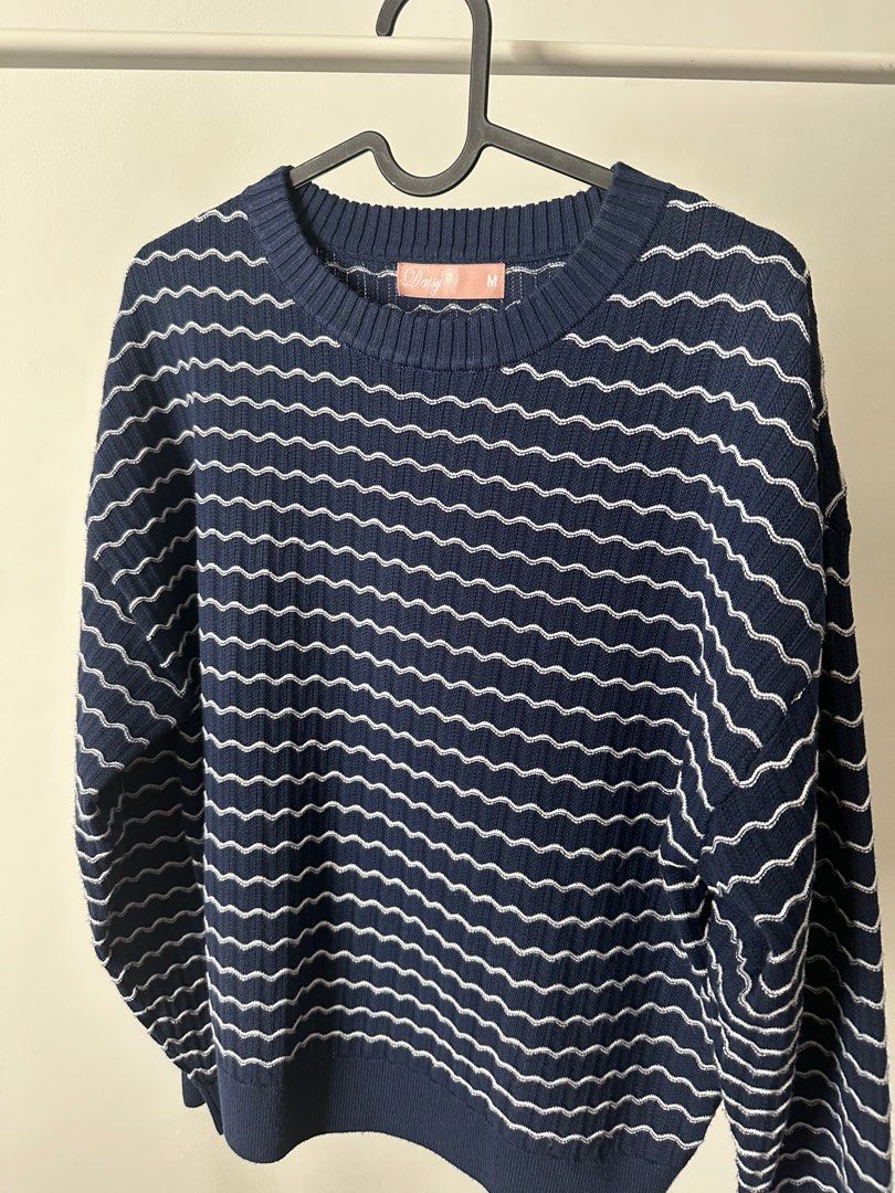 Daisy Blue and White Stripes Sweatshirt (Category: Coats, Jackets and Outerwear) located in Bayan Lepas. Submitted by httpdons (Listing ID 1371454830, Image 1). Description: Used once. Still good looking. 🧹 Clearing up wardrobe..