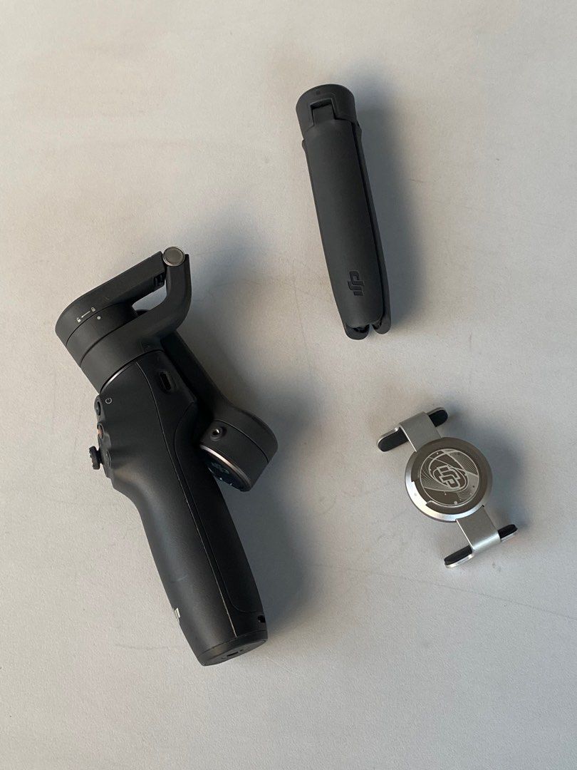 DJI Osmo 6 Phone Gimbal (Category: Gimbals & Stabilizers ) located in Quezon City. Submitted by whitetableph (Listing ID 1371372408, Image 2). Description: Lightly Used DJI Osmo 6 Phone Gimbal | Complete with box | 100% smooth | No Issues | Bought from Henry’s Cameras for 7,000 php | QC-Pasay | .