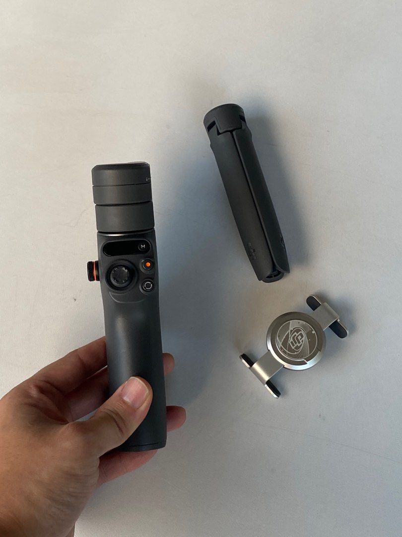 DJI Osmo 6 Phone Gimbal (Category: Gimbals & Stabilizers ) located in Quezon City. Submitted by whitetableph (Listing ID 1371372408, Image 3). Description: Lightly Used DJI Osmo 6 Phone Gimbal | Complete with box | 100% smooth | No Issues | Bought from Henry’s Cameras for 7,000 php | QC-Pasay | .