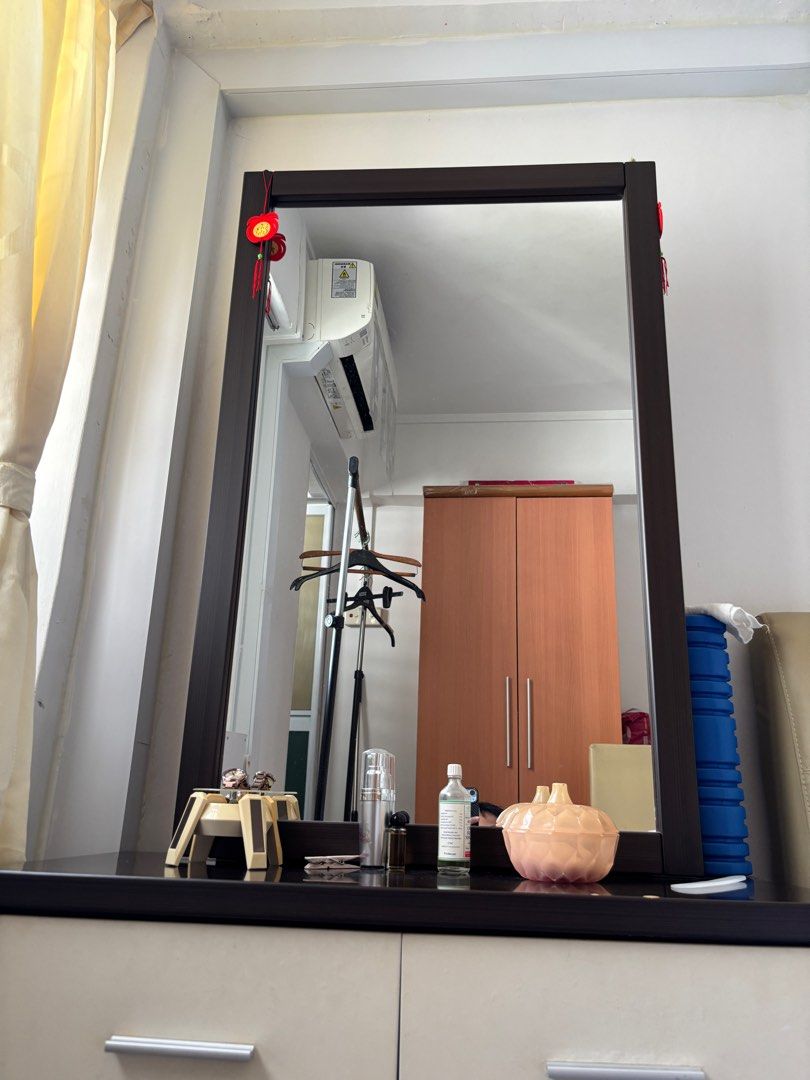 Dressing table65075096674051112