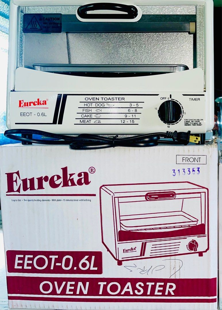 EUREKA OVEN TOASTER EEOT-0.6L (Category: Ovens & Toasters) located in Davao. Submitted by skydiverjenzy (Listing ID 1371429518, Image 2). Description: 🙋🏻‍♀️Eureka Oven Toaster, EEOT 0.6L Easy to use Two quartz heating elements With plate 15 minutes timer with bell ring Wattage: 650 W Voltage: 230 V.