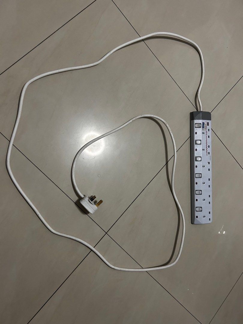 Extension cord (Category: Announcements) located in Singapore. Submitted by deepika_r (Listing ID 1371495592, Image 1). Description: Brand new .