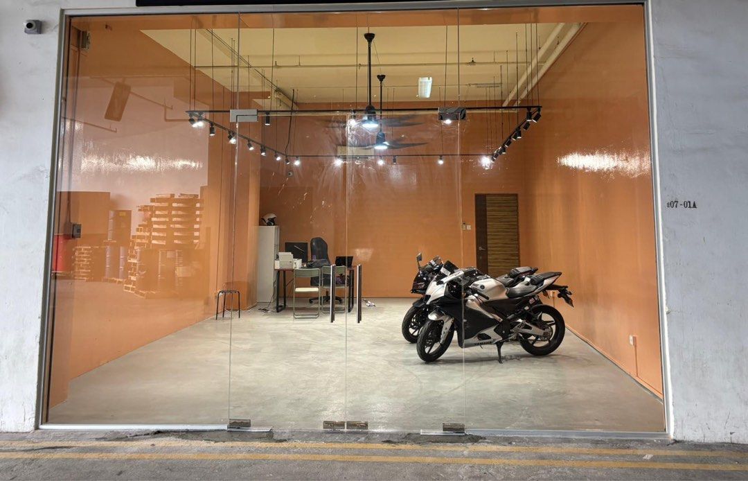 Dealer Space For Rent