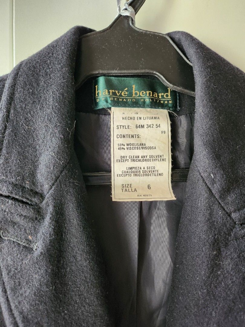 Harve Benard Wool Blend Longline Blazer (Category: Coats, Jackets and Outerwear) located in Quezon City. Submitted by six_half (Listing ID 1371455172, Image 2). Description: Wool and Viscose Blend Shoulder: 15" Arm: 22.5" Width: 17" Length: 29".