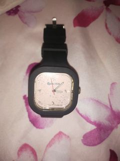 (Category: ) located in . Submitted by aresco.thrift (Listing ID 1371523667, Image 1). Description: .