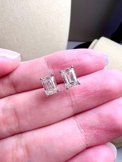 (Category: ) located in . Submitted by winjewellers (Listing ID 1371381916, Image 1). Description: .
