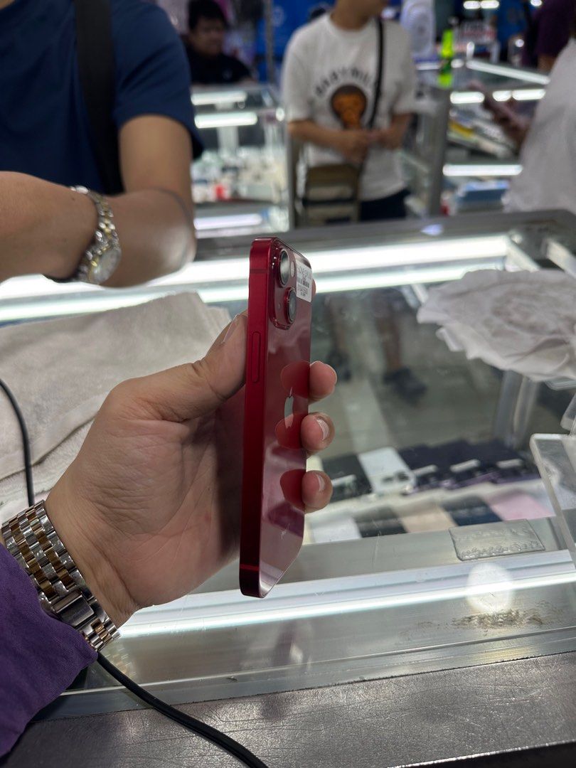 Iphone 13 Mini 256gb 98% batt FU No issue (Category: iPhone 13 Series) located in San Juan City. Submitted by javedsgadgetshop (Listing ID 1371534530, Image 2). Description: INSTALLMENT OPTIONS : SPAY LATER / GGIVES / CREDIT CARD! WE BUY AND SELL SO PWEDE MAGBINTA OR SWAP ! Quick Specs : Iphone 13 Mini •256gb •NTC Variant •Good batt health •Factory Unlock •95% Smoothness •No hidden issue | No Repaired •100% Authentic | Not Refurbished •w/ OEM Cha