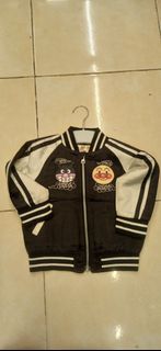 (Kategori: ) berada di . Dikirim oleh maskotthrift (ID iklan 1371383245, Gambar 1). Deskripsi: .
