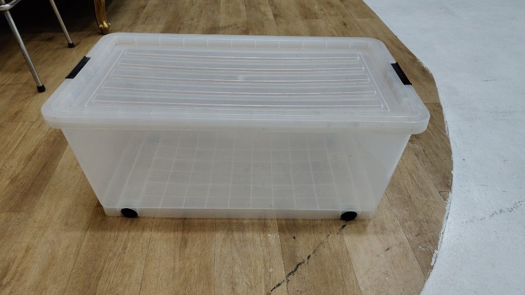Japan surplus Storage bin organizer box crate (Category: Storage Boxes & Baskets) located in Manila. Submitted by rossinicalabig (Listing ID 1371401933, Image 3). Description: 500 Pesos only Made In Japan 75 liters volume 70X36X30 centimeter (LWH) All wheels & locks working. Check & pickup at our photo/video studio in Sta.Mesa Mla STUDIO J Pwede nyo po tingnan or itest ang mga items for sale sa studio nmin khit hindi bbili. Or pickup via Lalamove