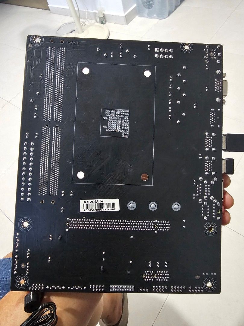 Jginyue A520M-H AM4 mobo (Category: Computer Parts) located in Singapore. Submitted by aaafrancisx (Listing ID 1371495311, Image 3). Description: https://jginyue.com/index/Article/show/cat_id/43/id/127 see link for more info pm for offers.