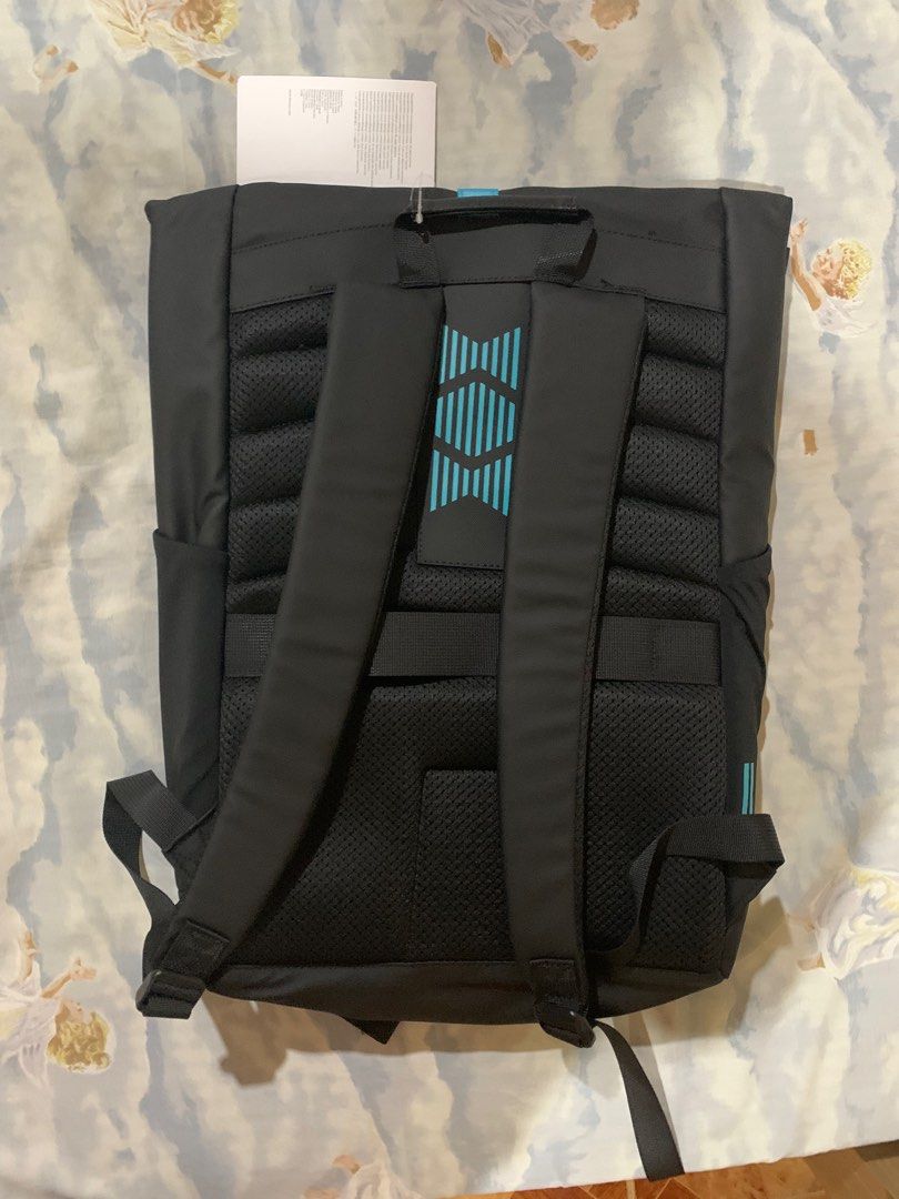 Lenovo gaming Backpack (Category: Backpacks) located in Las Pinas. Submitted by _nino_ (Listing ID 1371549739, Image 1). Description: P2000 in the stores online selling it for half the price.