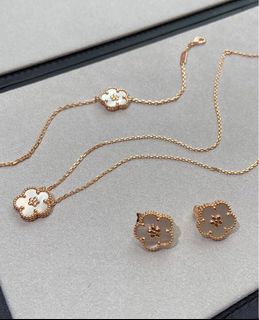 (Category: ) located in . Submitted by loupeandco. (Listing ID 1371395063, Image 1). Description: .