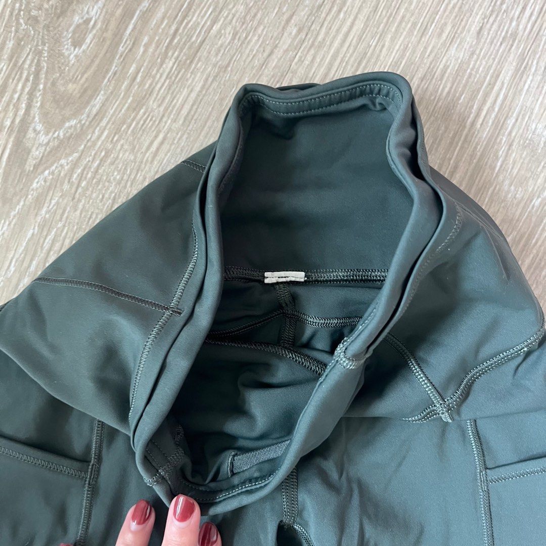 Lululemon Fast & Free High-Rise Short 6”7 Pocket (Category: Activewear) located in Taguig. Submitted by shopmica (Listing ID 1371404442, Image 3). Description: Bought from another Carousell account for 1.2k Tag is cut but best fits XS to S Navy green color.