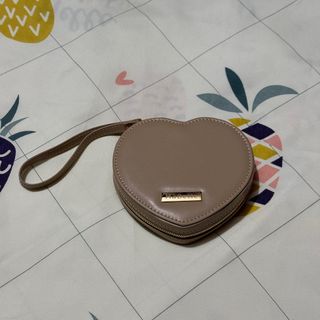 （分類：）位於 。 由 lemoooooonade_opps 提交（商品編號 1371383135，圖片 1）。簡介： 。