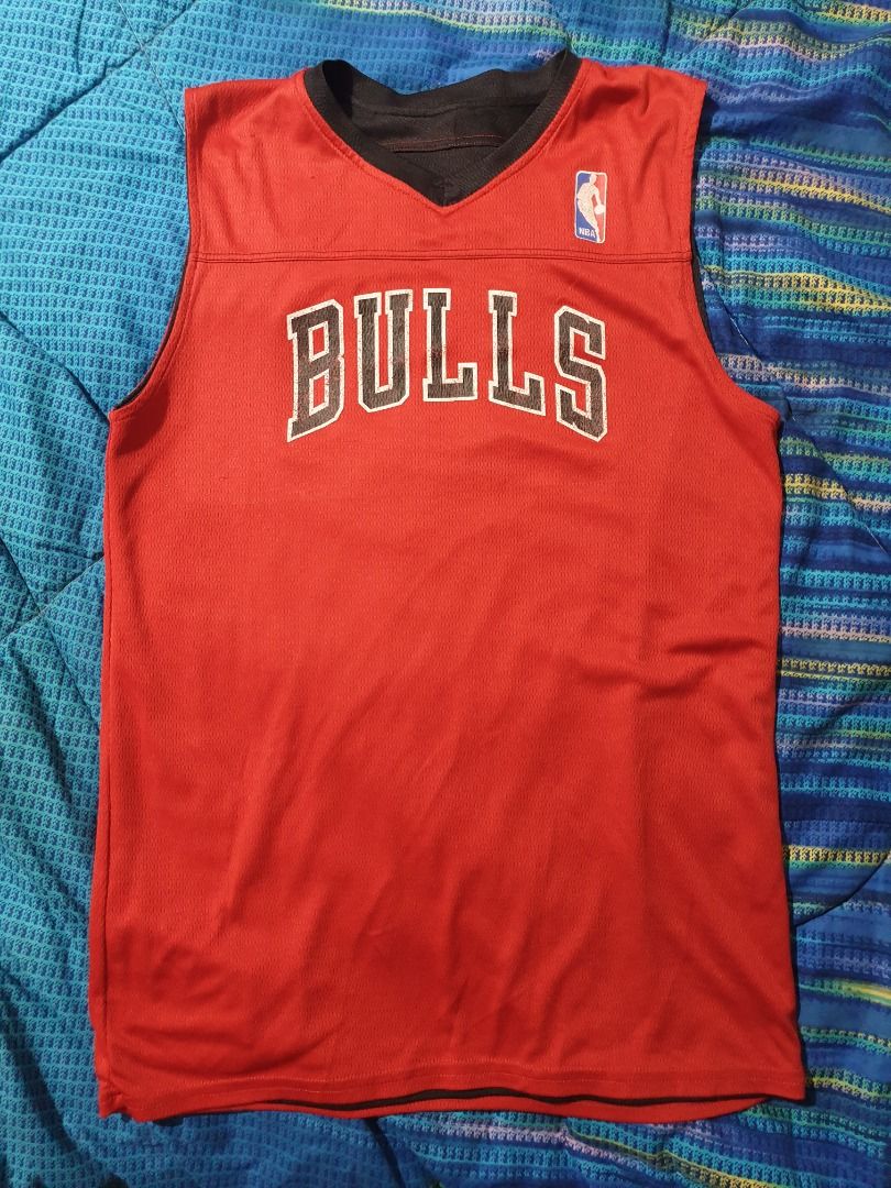 Nba bulls basketball practice jersey (Category: Activewear) located in Manila. Submitted by manila.printing (Listing ID 1371424030, Image 3). Description: Reversible Crack print Vintage Player exclusive No holes Small mens.