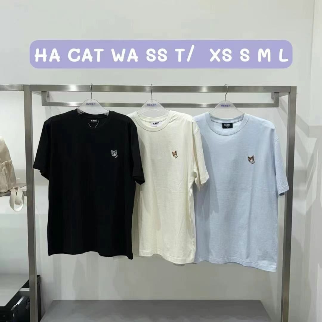 [ NERDY ]★25SS★HANDSOME CAT WAPPEN SHORT SLEEVE T-SHIRT MUSINSA | NERDY Cat Wappen Short Sleeve T-Shirt (25SS