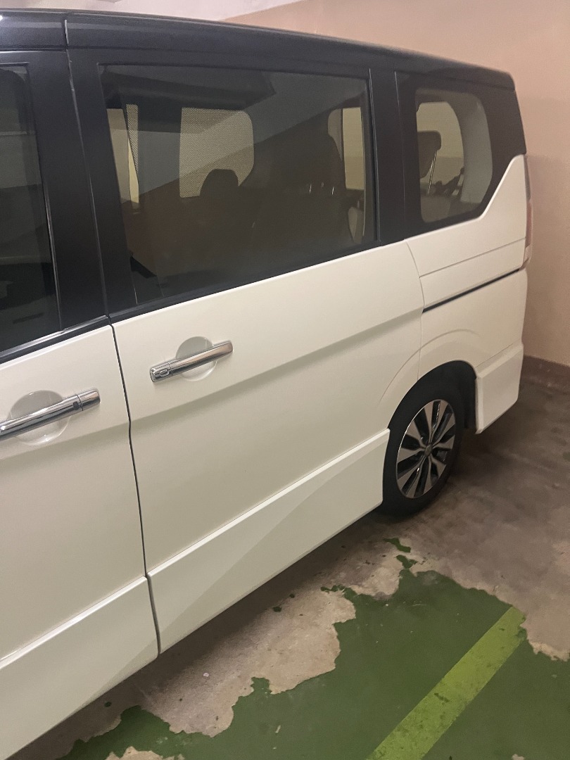 Nissan Serena Highway VIP Star  Highway VIP Star Auto62865872952835111