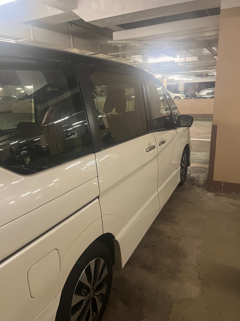 Nissan Serena Highway VIP Star  Highway VIP Star Auto62865872952835112