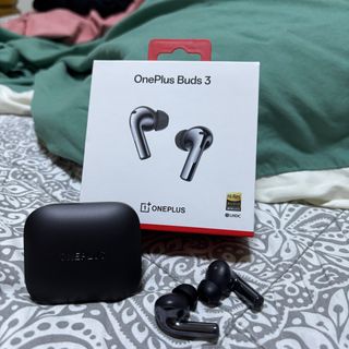 (Category: ) located in . Submitted by icebearnotpolarbear (Listing ID 1371504626, Image 1). Description: .