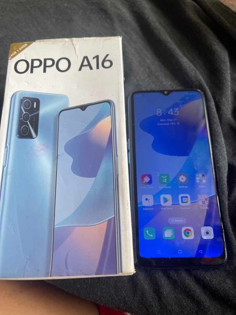 Oppo A16 (Category: OPPO) located in Quezon City. Submitted by ajc3009 (Listing ID 1371367411, Image 1). Description: Kayo na po bahala magpa ayos. Na stock ng matagal. See last photo for the issue.