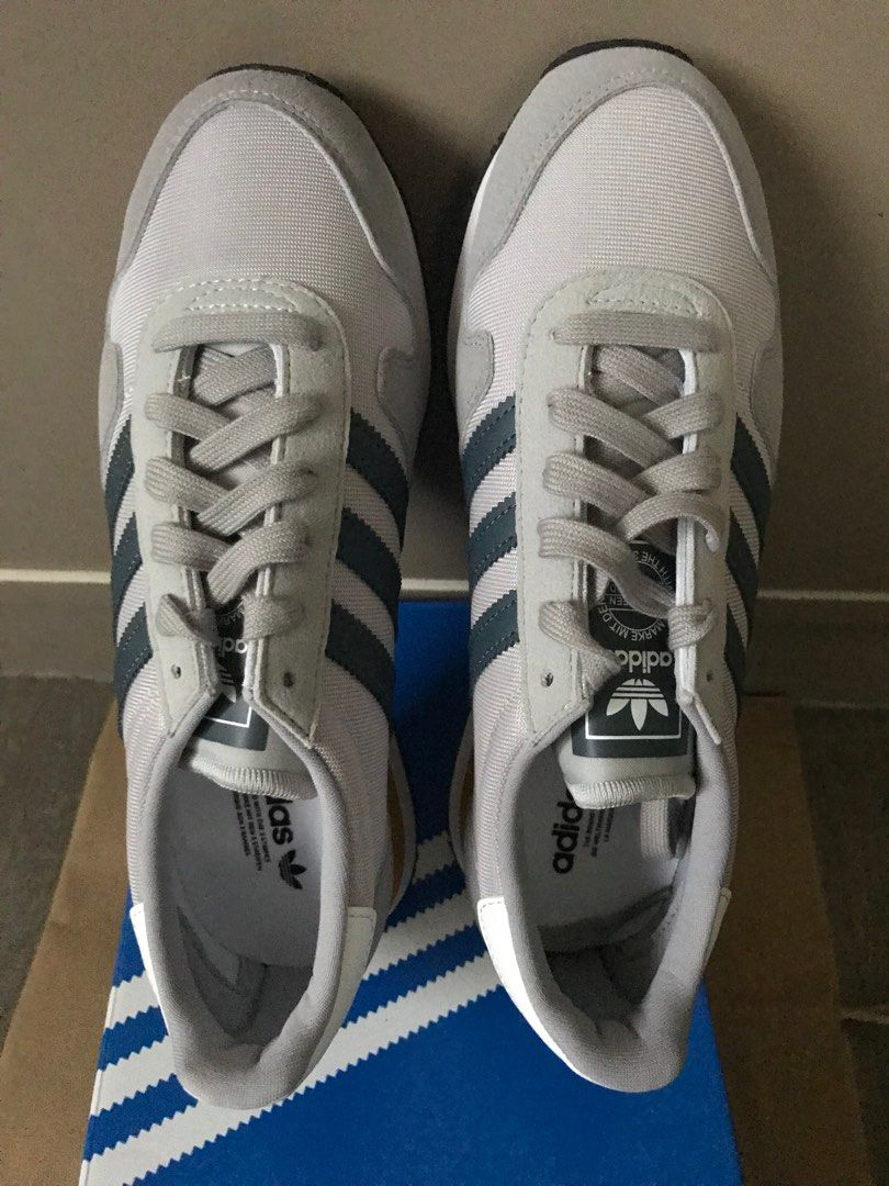 Original Adidas for women (Category: Sneakers) located in Santa Rosa. Submitted by annacollection.ph (Listing ID 1371392281, Image 3). Description: For sale original shoes for women With box and paper bag Size: US 6 Discounted na po ito, never naisuot at brandnew personal na gamit DM me for more info/interested Payment first thru Gcash/BPI/BDO SF not yet included Courier: LBC .