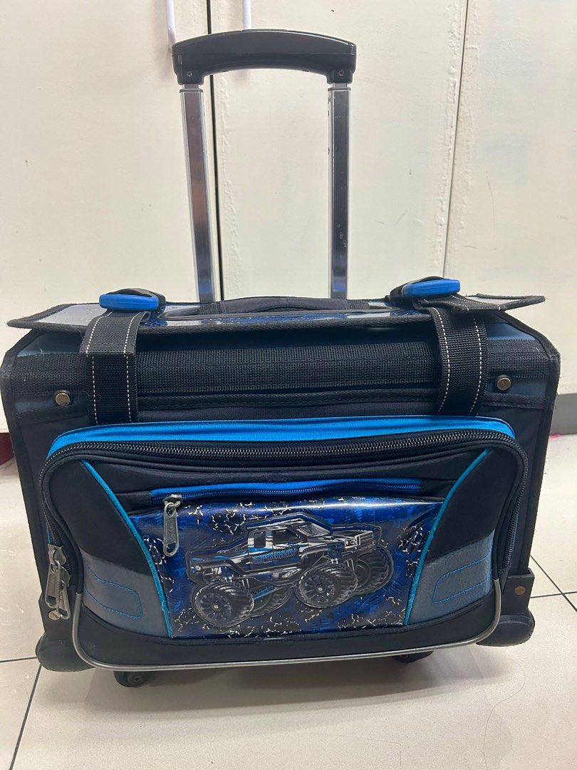Original Hawk Trolley School Bag (Category: Backpacks) located in Muntinlupa City. Submitted by grateful_heart78 (Listing ID 1371388671, Image 1). Description: attached are actual photos .