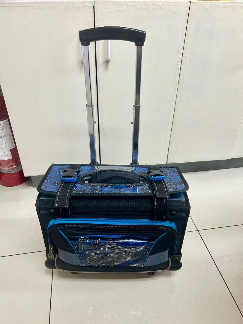 Original Hawk Trolley School Bag (Category: Backpacks) located in Muntinlupa City. Submitted by grateful_heart78 (Listing ID 1371388671, Image 2). Description: attached are actual photos .