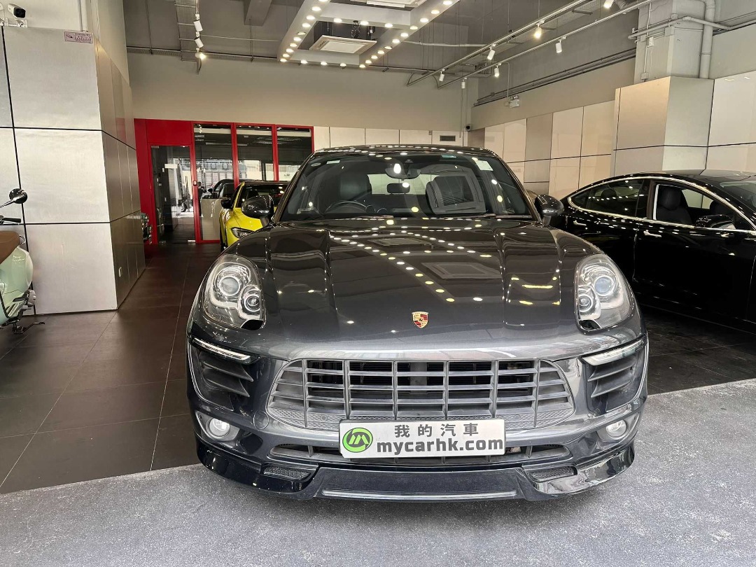 Porsche  MACAN Auto62863128256515112