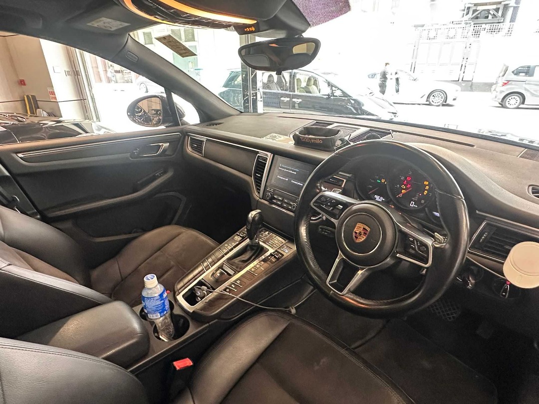 Porsche  MACAN Auto62863128256515114