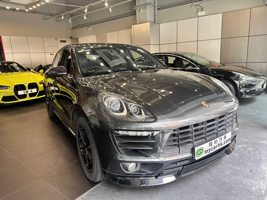 Porsche  MACAN Auto62863128256515113